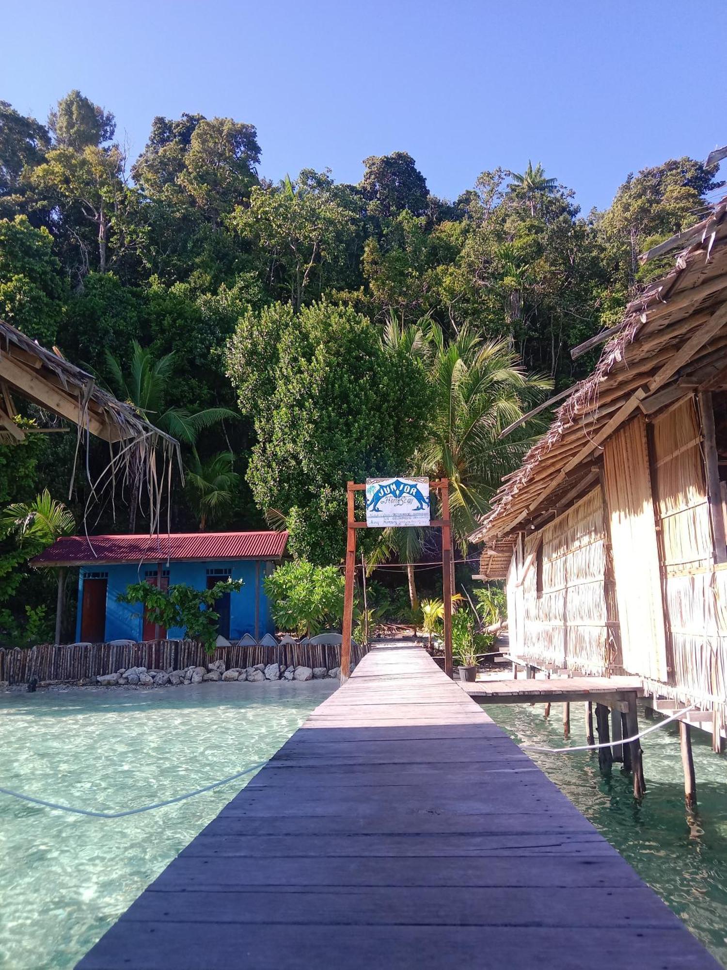 Junior Homestay Kri Ngoại thất bức ảnh